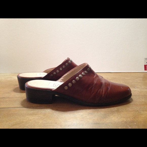 Enzo Angiolini Soft Leather Slides - Picture 2 of 3